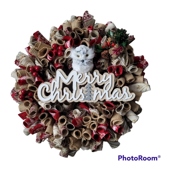 Merry Christmas Owl Holiday Wreath - Picture 1 of 4